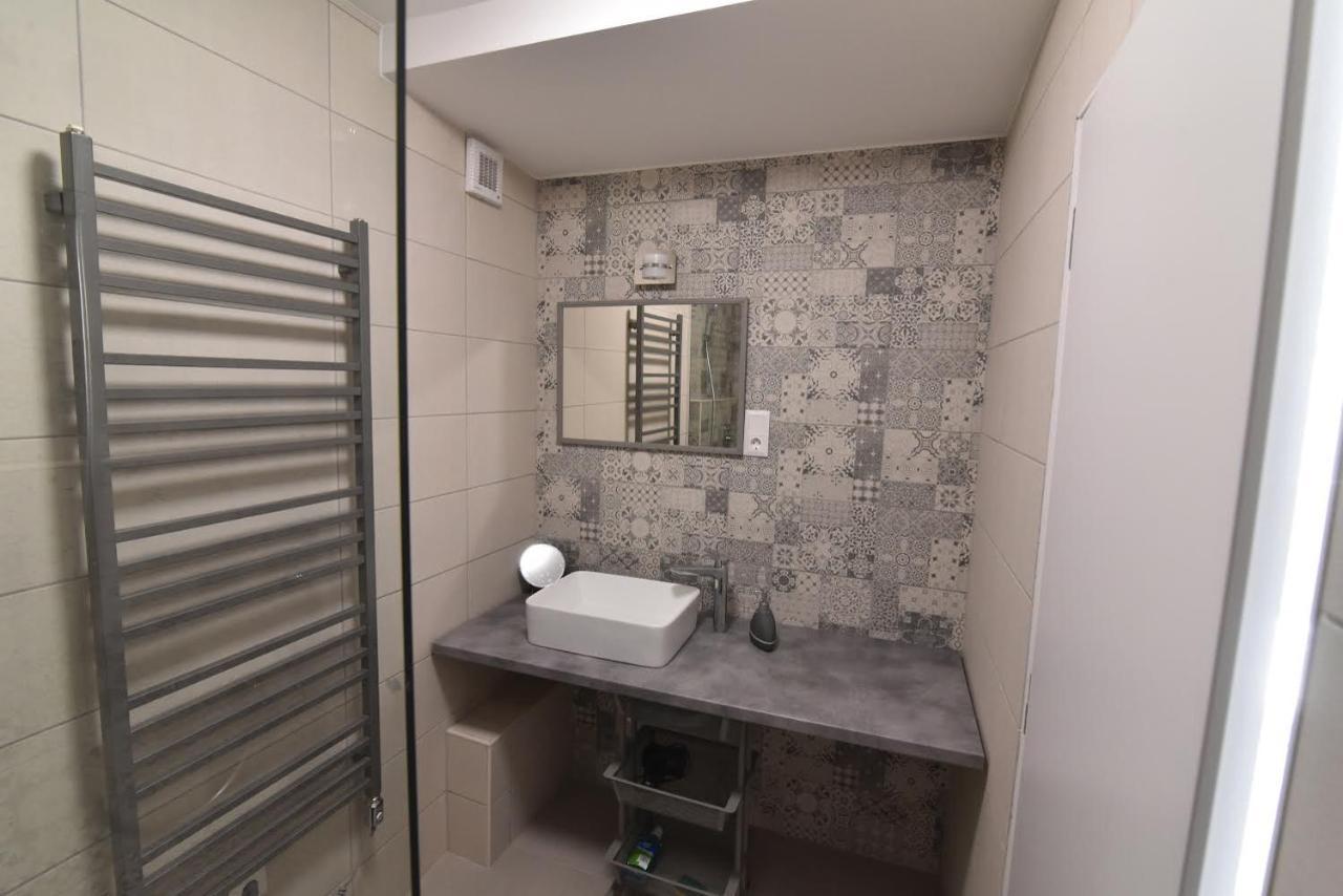 Zsolna Apartman Balatonfůzfő Exteriér fotografie