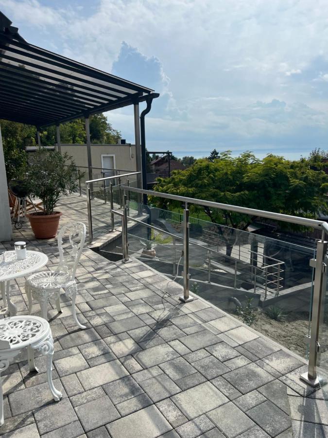 Zsolna Apartman Balatonfůzfő Exteriér fotografie